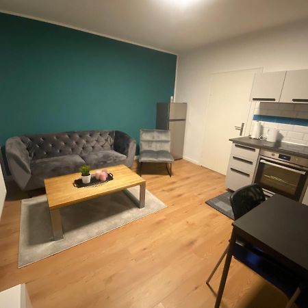 2 Zimmer Wohnung In Krefeld City/Apartment + Netflix+Prime Eksteriør billede